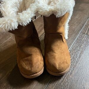 Cat & Jack Brown Cozy Kids Boots